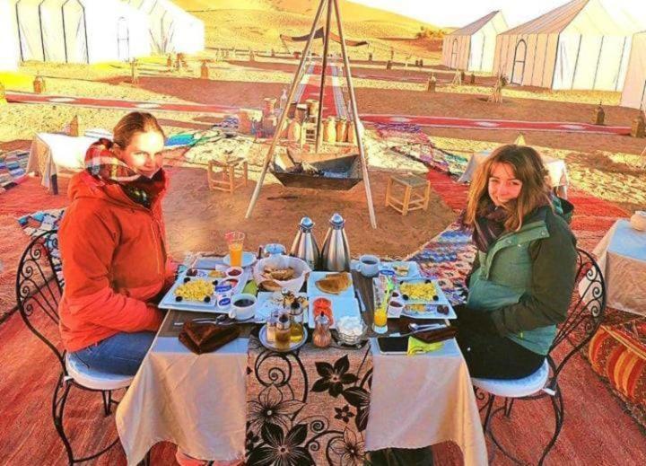 Ahlam Luxury Camp Hotel Merzouga Exterior photo